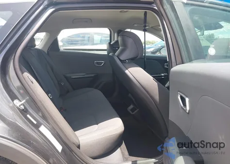 2025 Kia K4 Lxs z USA, uszkodzony, nr VIN 3KPFT4DE1SE021125